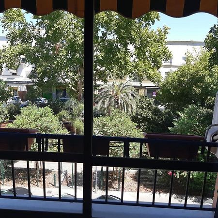 Acogedor Apartamento En Pleno Corazon De Triana Sevilla Eksteriør billede