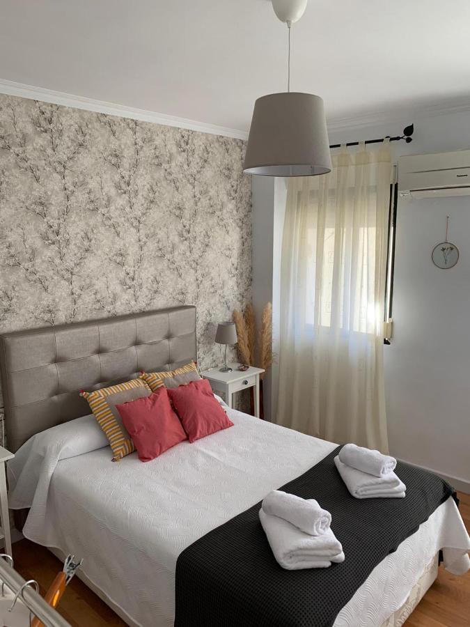 Acogedor Apartamento En Pleno Corazon De Triana Sevilla Eksteriør billede