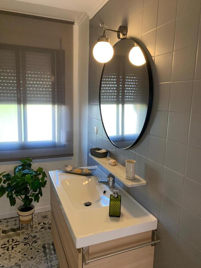 Acogedor Apartamento En Pleno Corazon De Triana Sevilla Eksteriør billede