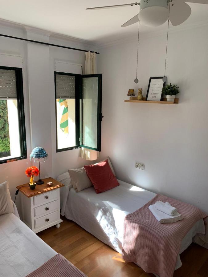 Acogedor Apartamento En Pleno Corazon De Triana Sevilla Eksteriør billede